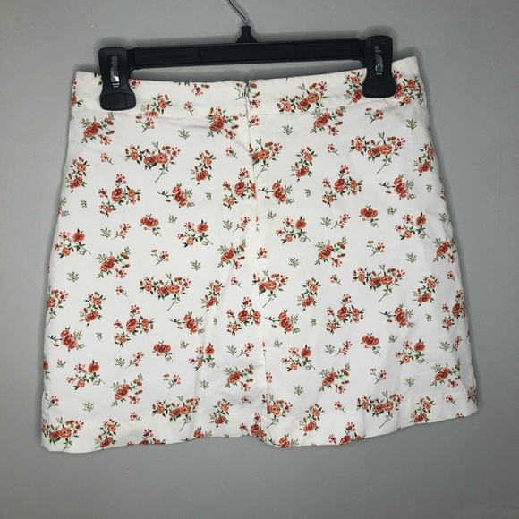 Forever 21 White solid mini skirt #127 - Picture 4 of 6